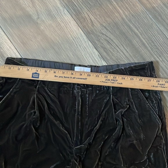 Anthropologie cropped crushed faux velvet trousers ￼ - Picture 9 of 10